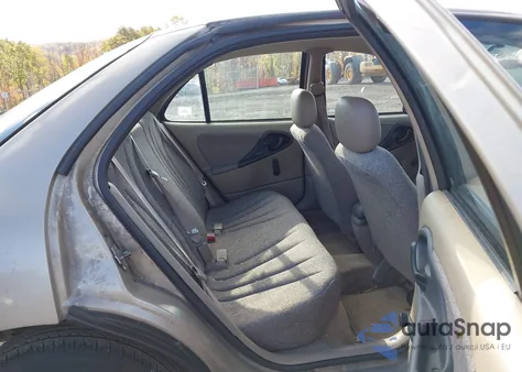 2004 Chevrolet Cavalier из США, поврежденный, VIN 1G1JC52FX47271762